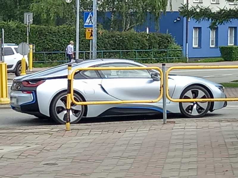 BMW i8 spotted in Tychy