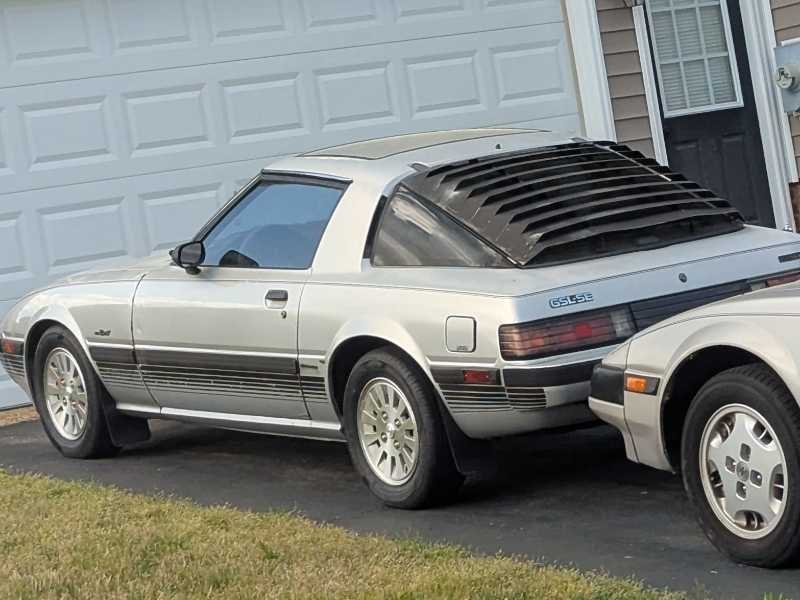 Mazda RX-7 (1986) spotted in Richmond, United States