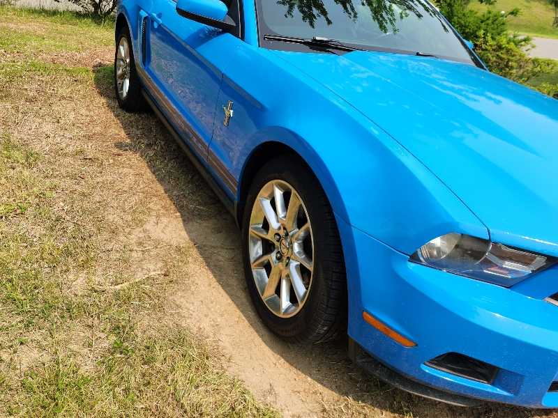 Ford Mustang (2011) spotted in Westminster, United States