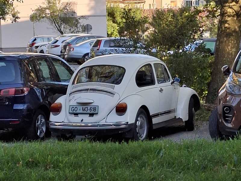 Volkswagen Beetle (1970) spotted in Ajdovščina, Slovenia