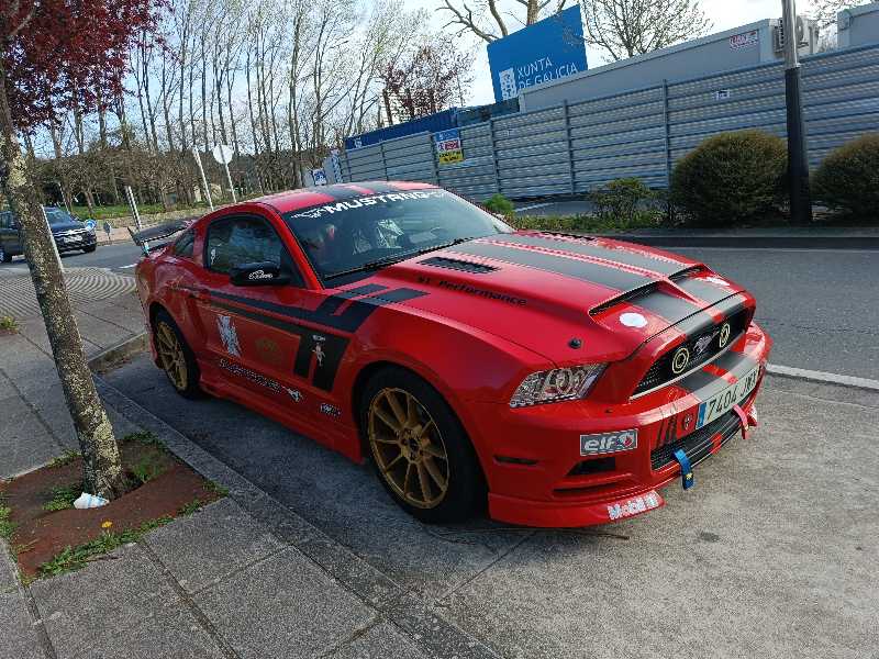 Ford Mustang spotted in Santiago de Compostela