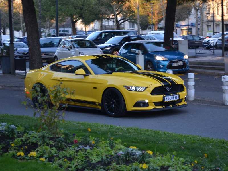 Ford Mustang (2018) spotted in Châtellerault, France