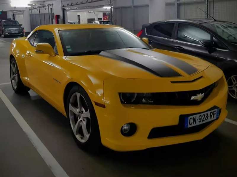 Chevrolet Camaro (2010) spotted in Saint-Malo, France