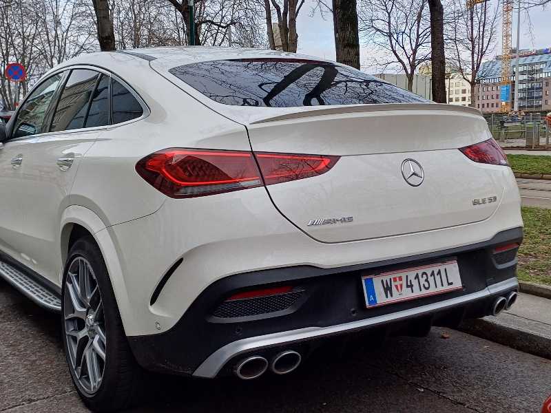Mercedes-Benz GLE 53 spotted in Vienna