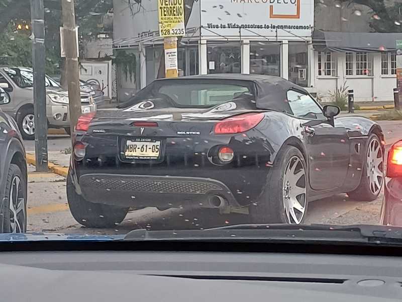 Pontiac Solstice spotted in León de los Aldama