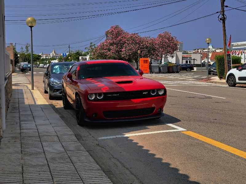 Dodge Challenger spotted in Roses