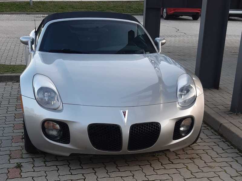 Pontiac Solstice spotted in Budapest