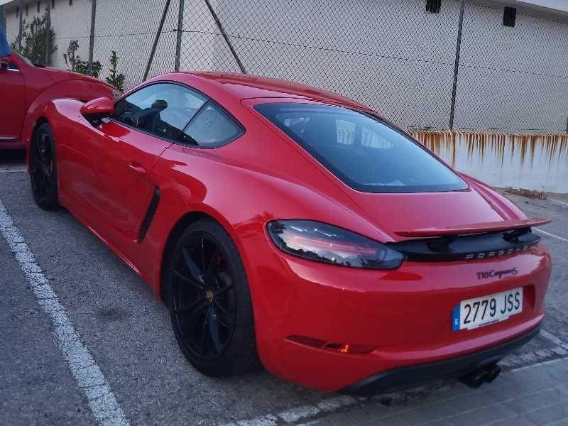 Porsche 718 Cayman S spotted in Helechosa