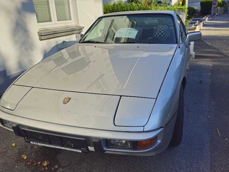 Porsche 924 spotted in Hattingen