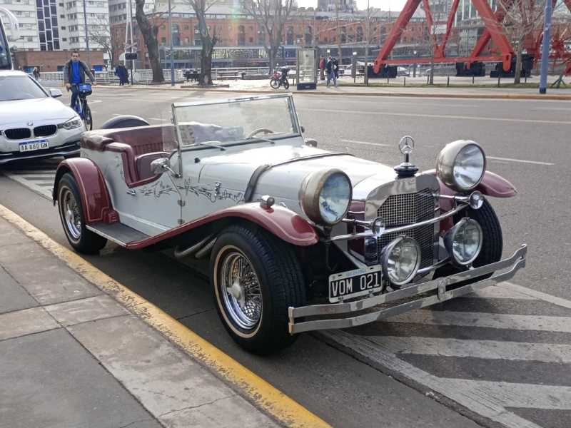 Mercedes-Benz Replica (1970) spotted in Buenos Aires, Argentina