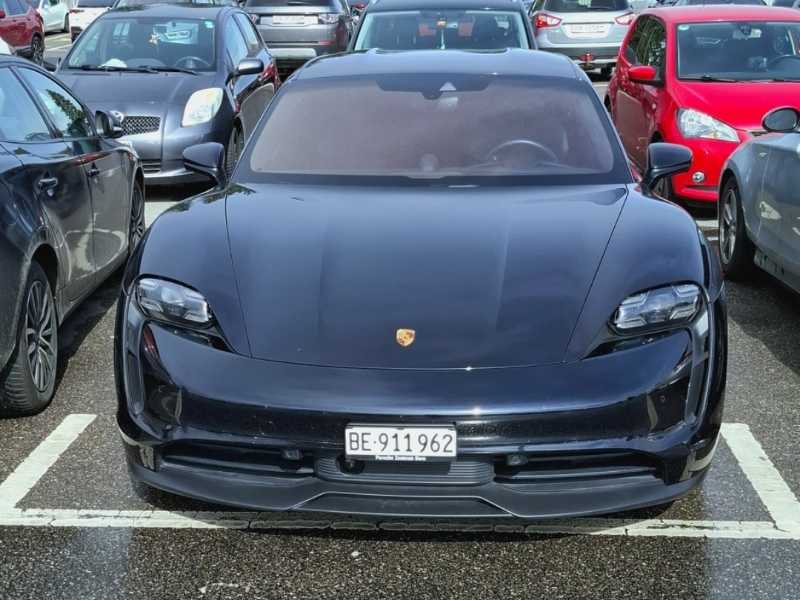 Porsche Taycan spotted in Bulle