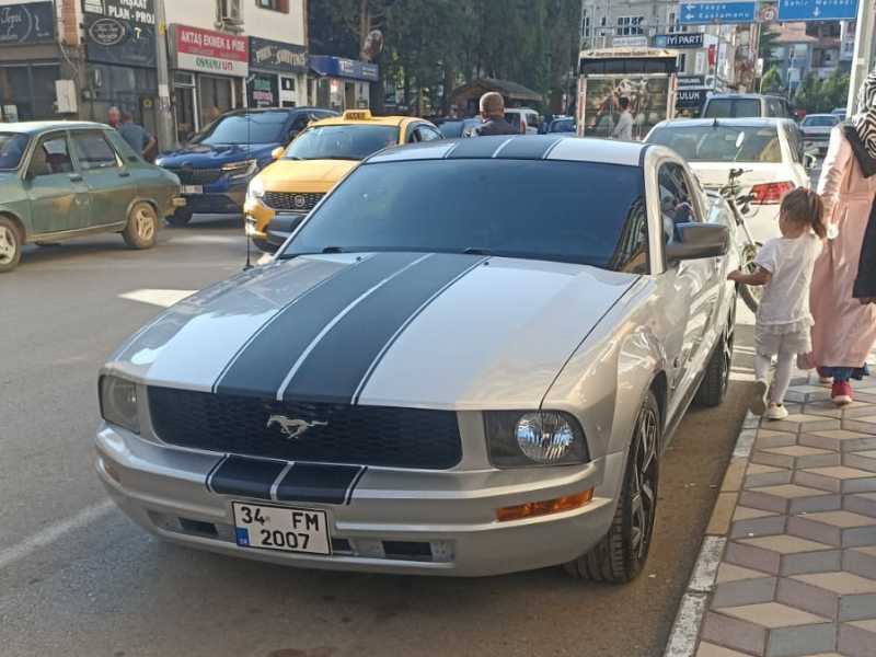 Ford Mustang (2007) spotted in İskilip, Turkey