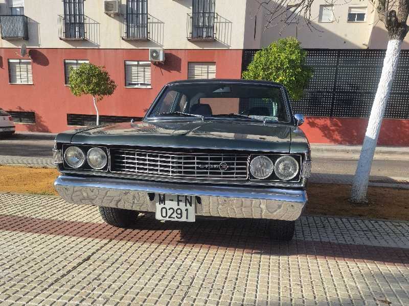 Ford Galaxie spotted in Lora del Río