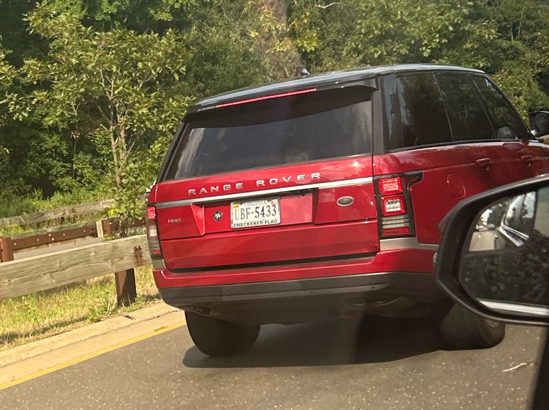 Land Rover Range Rover (2023) spotted in New Canaan, United States