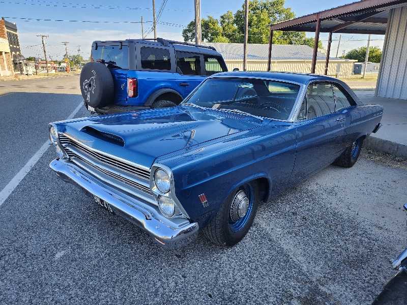 Mercury Comet spotted in Walnut Springs