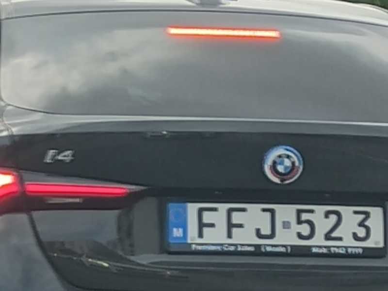 BMW i4 spotted in San Pawl il-Baħar