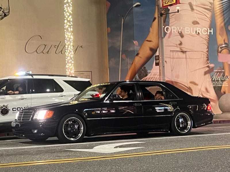 Mercedes-Benz S-Class (1992) spotted in Los Angeles, United States