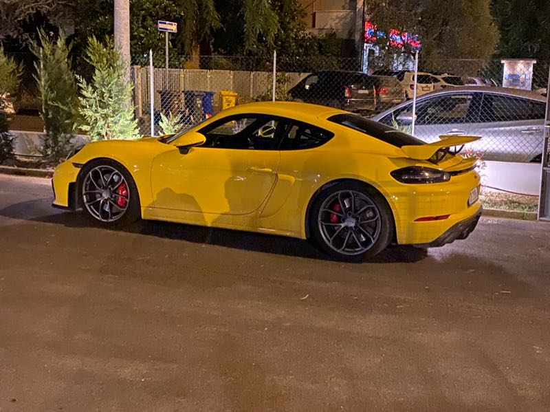 Porsche 718 Cayman spotted in Forlì