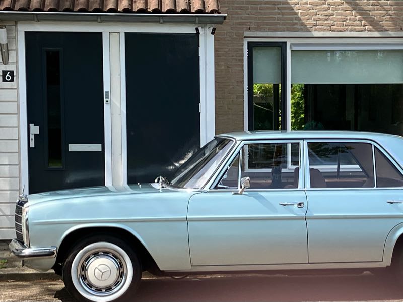 Mercedes-Benz W114 (1970) spotted in Zwolle, The Netherlands