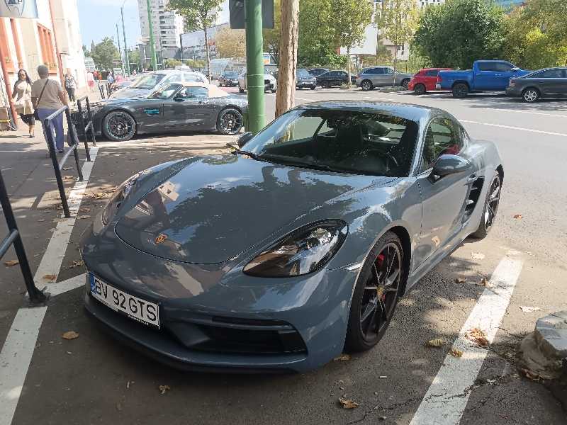 Porsche 718 Cayman spotted in Vad