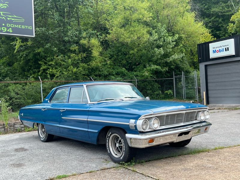 Ford Galaxie 500 spotted in Constanţa