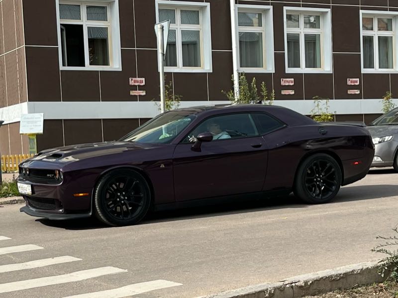 Dodge Challenger spotted in Ulan-Ude