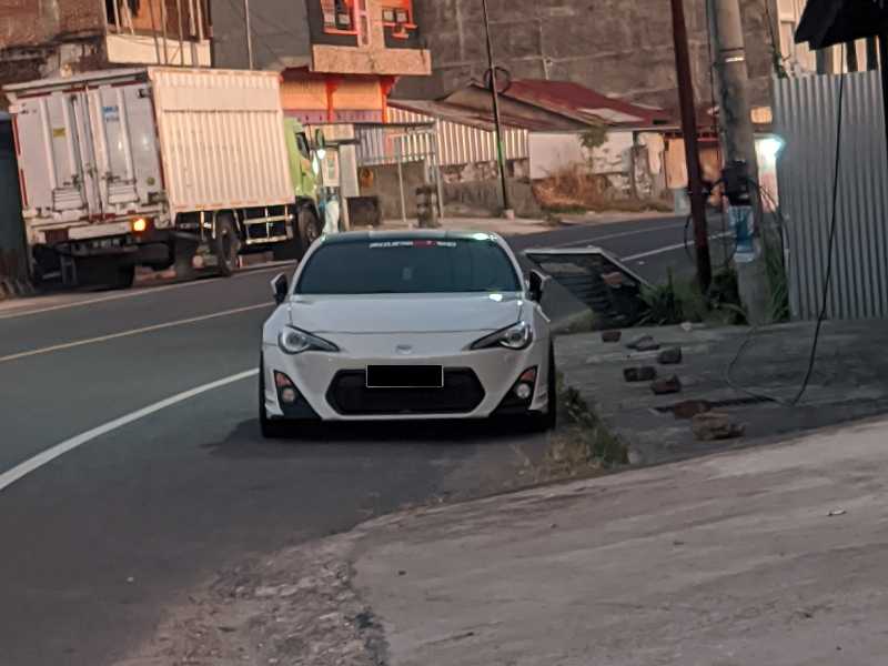 Toyota 86 spotted in Parepare