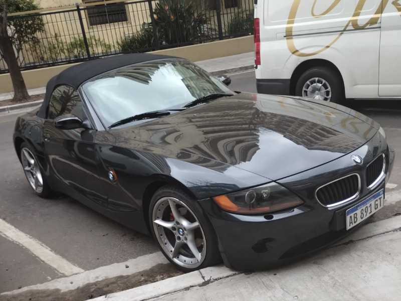 BMW Z4 spotted in Buenos Aires