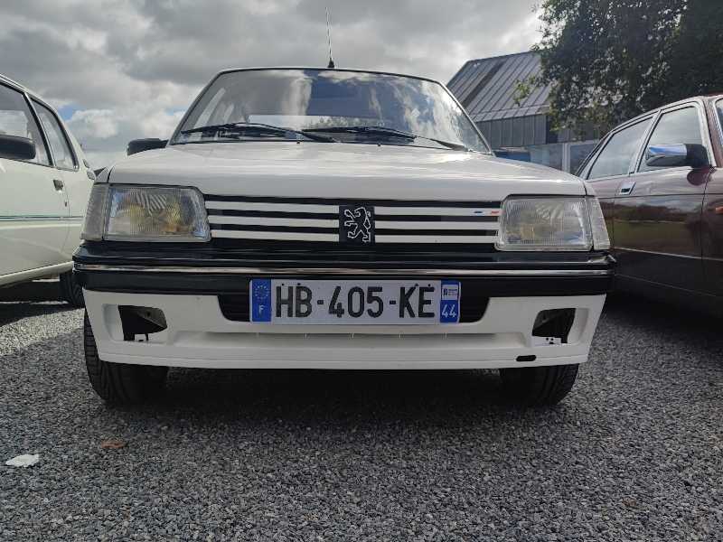 Peugeot 205 spotted in Saint-Nazaire