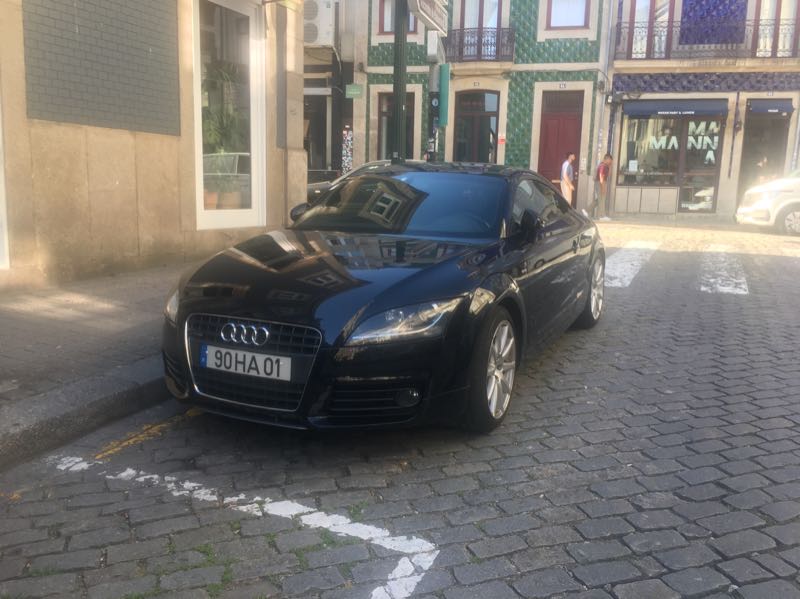 Audi TT (2012) spotted in Porto, Portugal