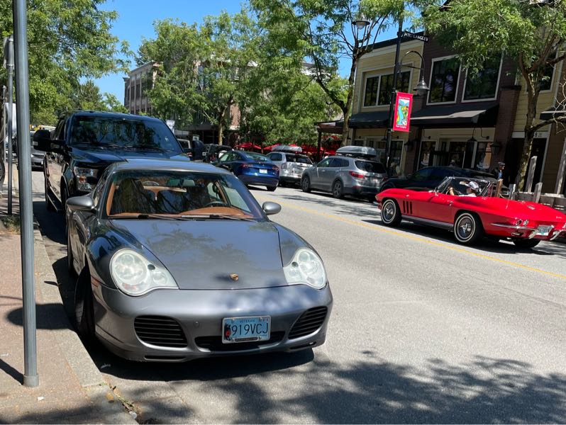Porsche 911 spotted in Surrey