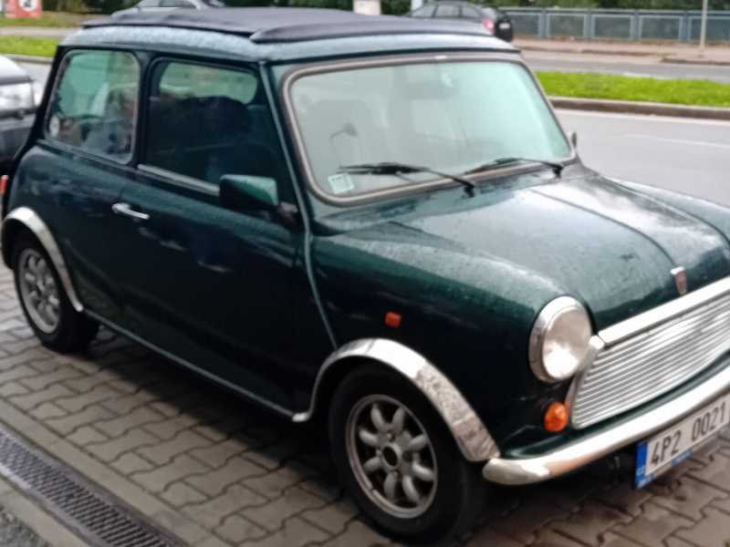 Mini Cooper (1990) spotted in Pilsen, Czechia
