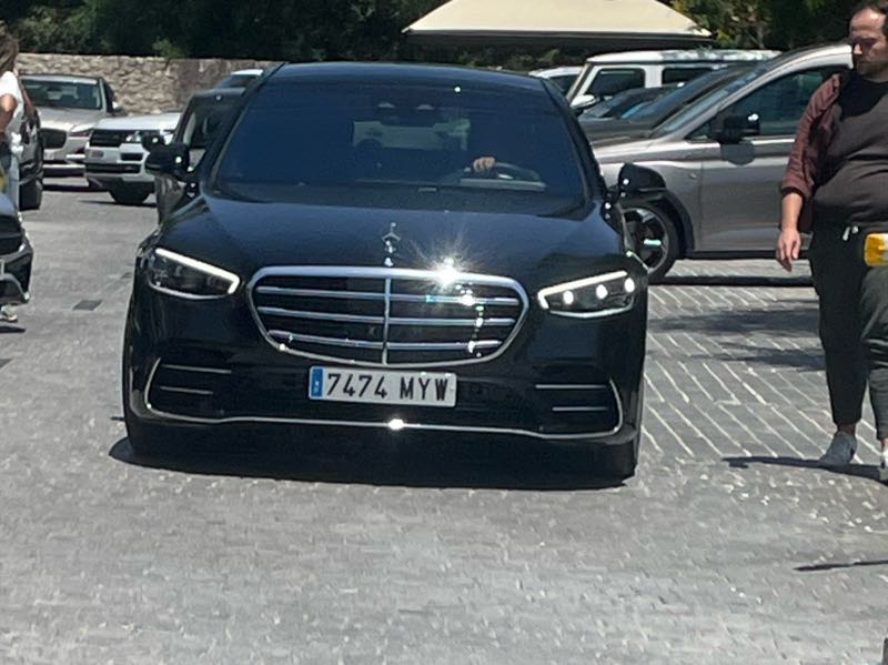 Mercedes-Benz S-Class (2021) spotted in Barbacha, Algeria