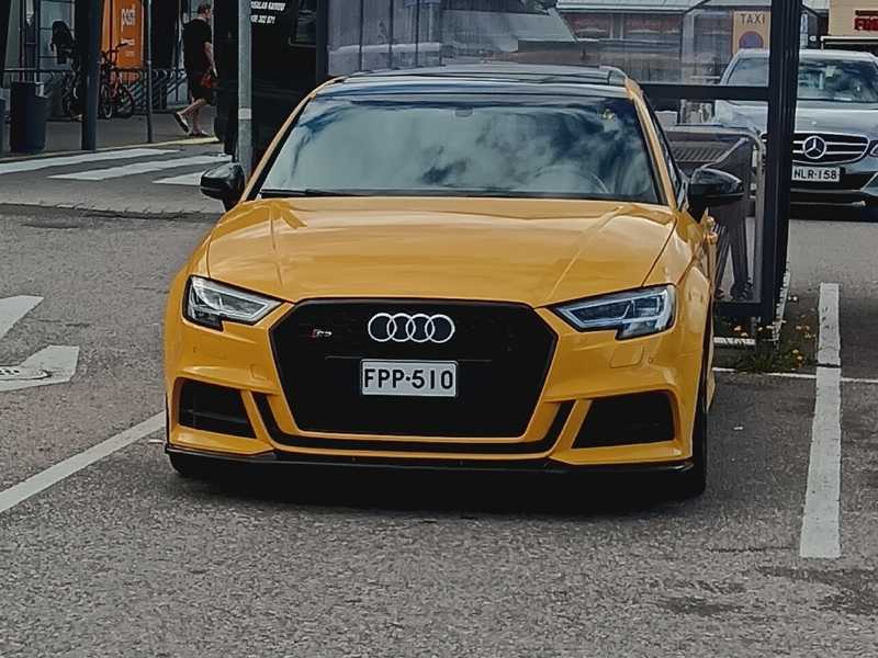 Audi RS3 spotted in Vantaa