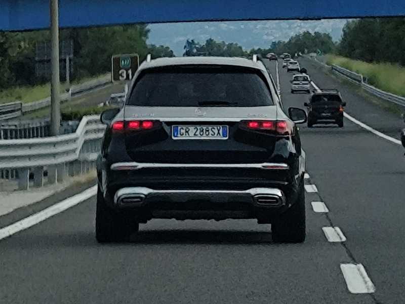 Mercedes-Benz GLE spotted in Treviso