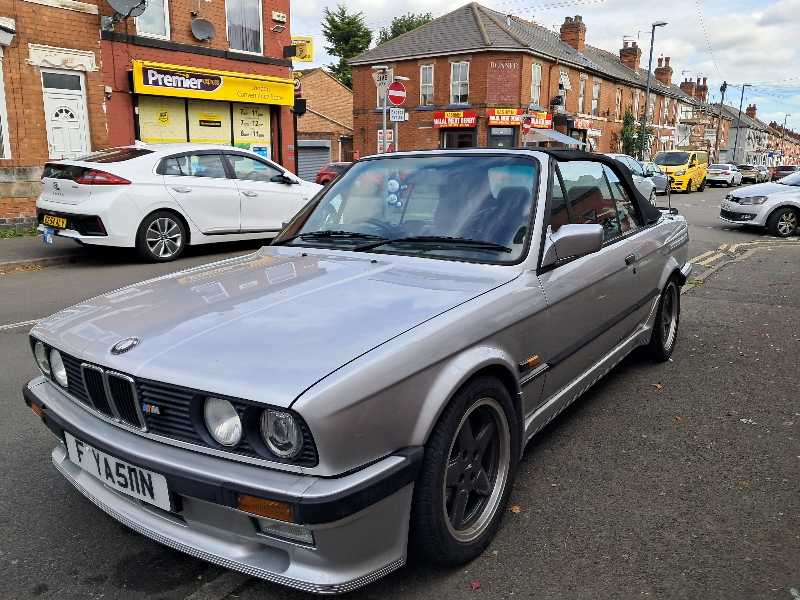 BMW M3 (1987) spotted in Derby, United Kingdom