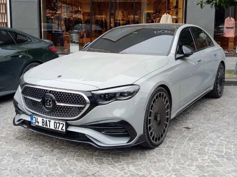 Brabus S-Class spotted in Istanbul
