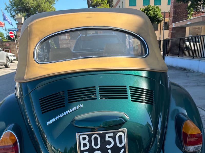 Volkswagen Beetle spotted in Porto San Giorgio