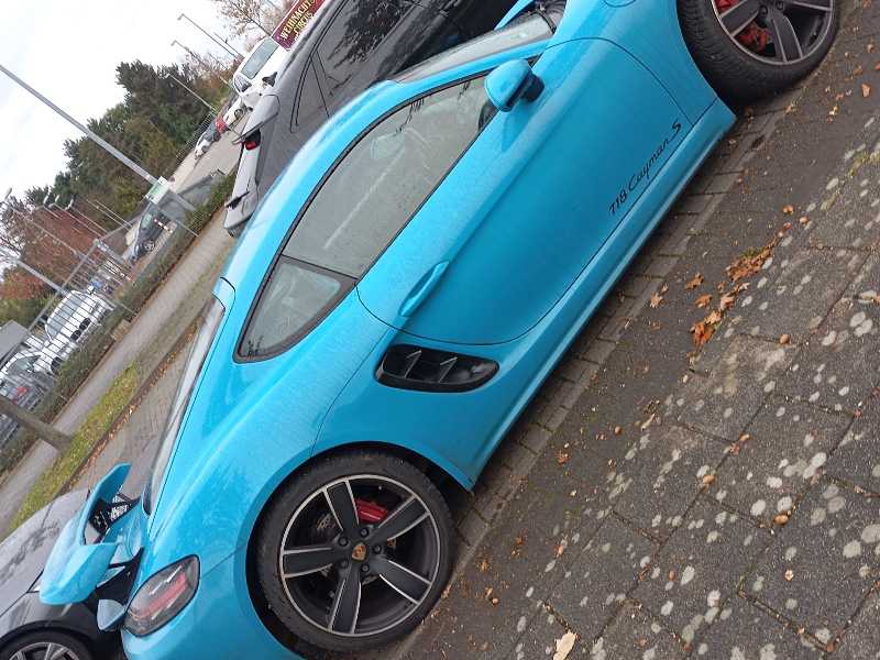 Porsche 718 Cayman S spotted in Mönchengladbach