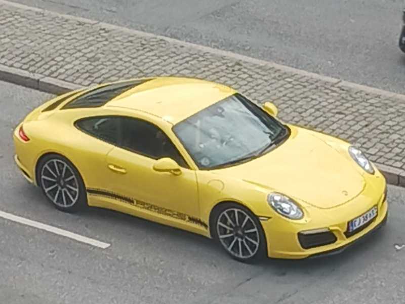 Porsche 911 (2015) spotted in Otterup, Denmark