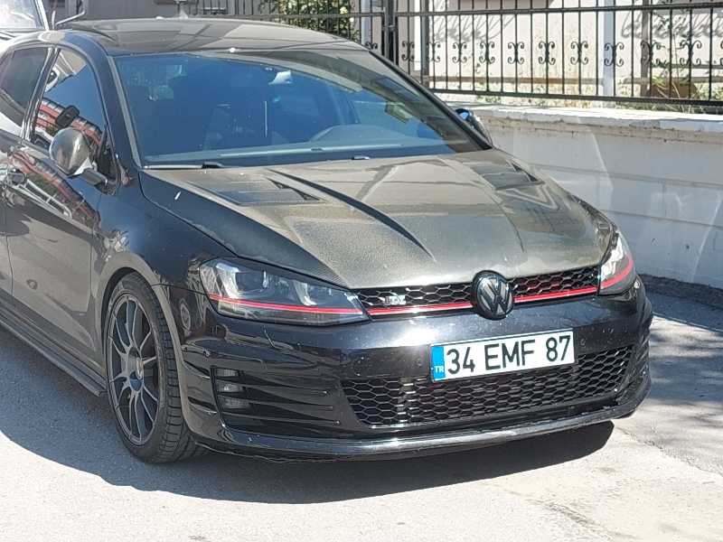 Volkswagen Golf GTI spotted in Kütahya