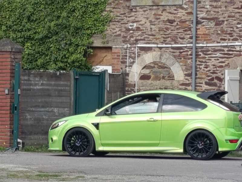 Ford Focus RS (2010) spotted in Rennes, France