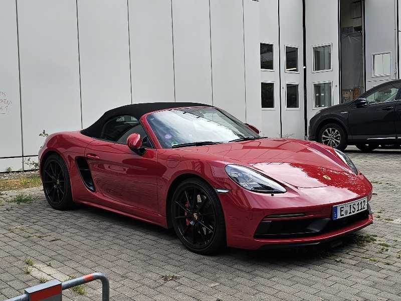 Porsche 718 Boxster spotted in Essen
