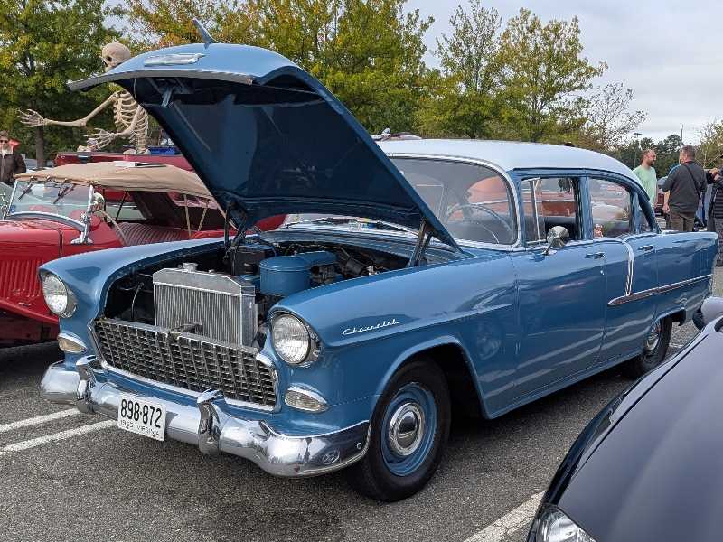 Chevrolet 1800 (1955) spotted in Richmond, United States