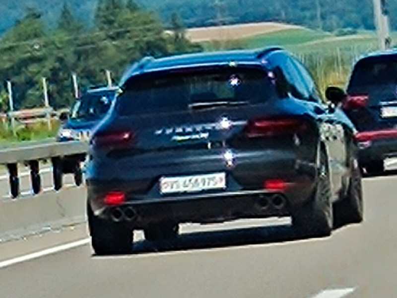 Porsche Macan GTS spotted in Luzern