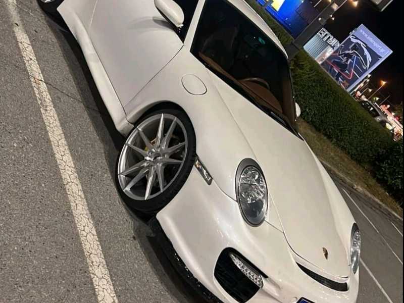 Porsche 911 spotted in Ioánnina