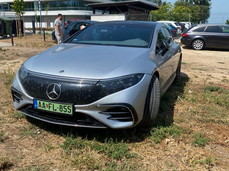 Mercedes-Benz EQS spotted in Veszprém