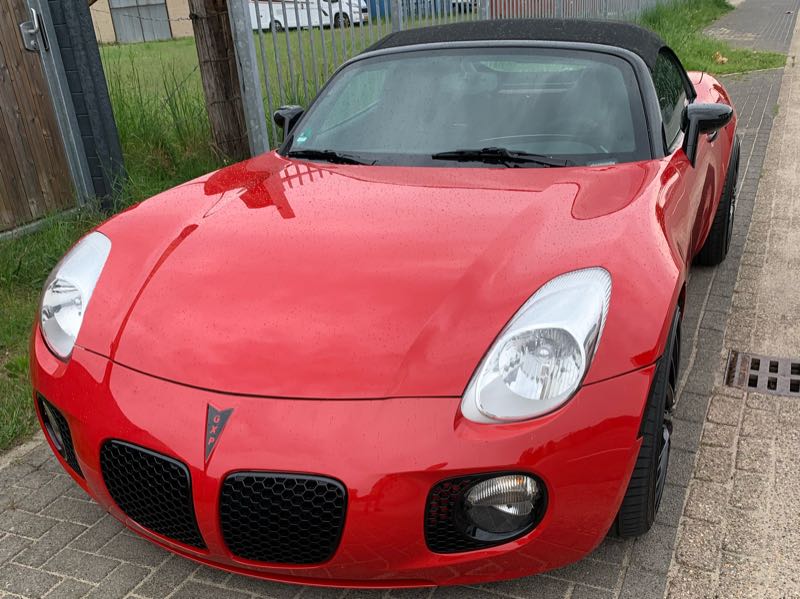 Pontiac Solstice spotted in Venlo