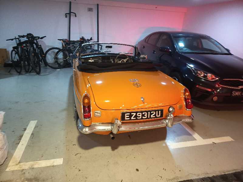 MG MGB (1960) spotted in Singapore, Singapore