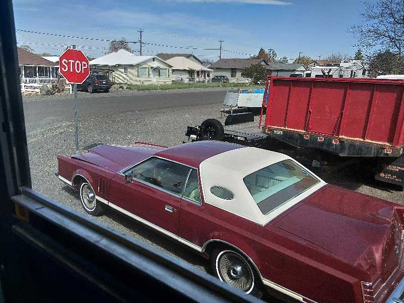 Lincoln Continental spotted in Coulee City